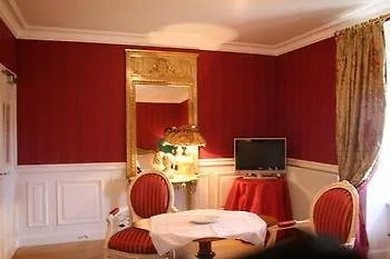 Le Hotel 3*