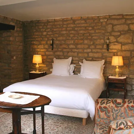 Le Beaune (Cote d'Or)