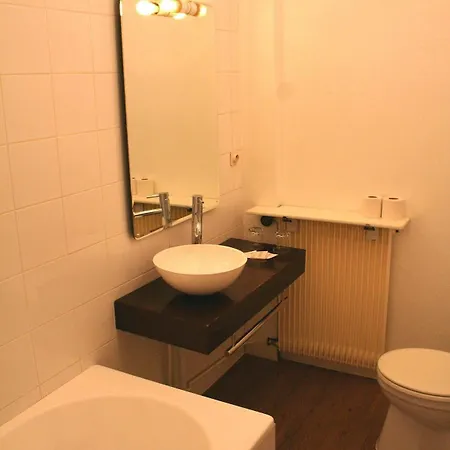 Le Hotel Beaune (Cote d'Or)