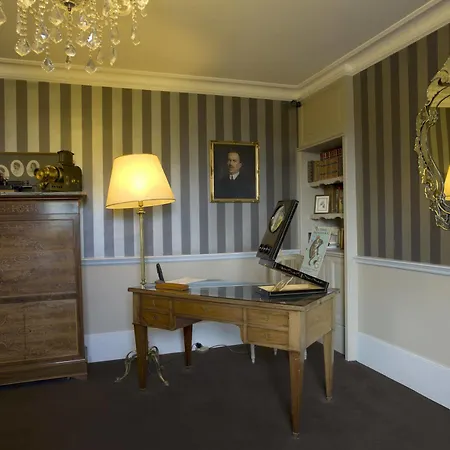 Le Hotel Beaune (Cote d'Or)