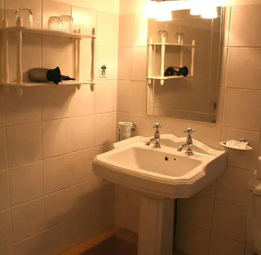 Le 3* Beaune (Cote d'Or)