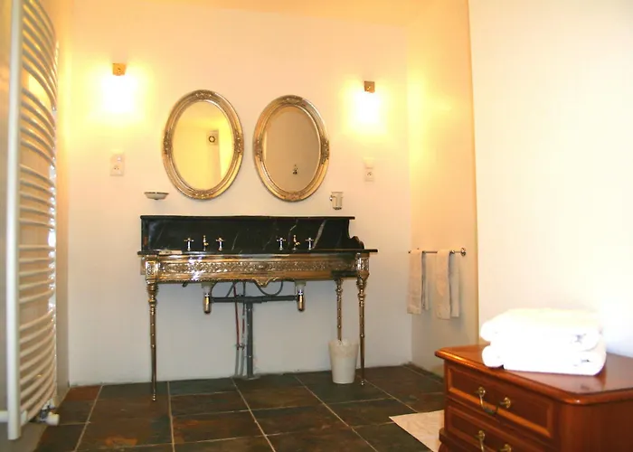 Hotel Le Beaune (Cote d'Or)