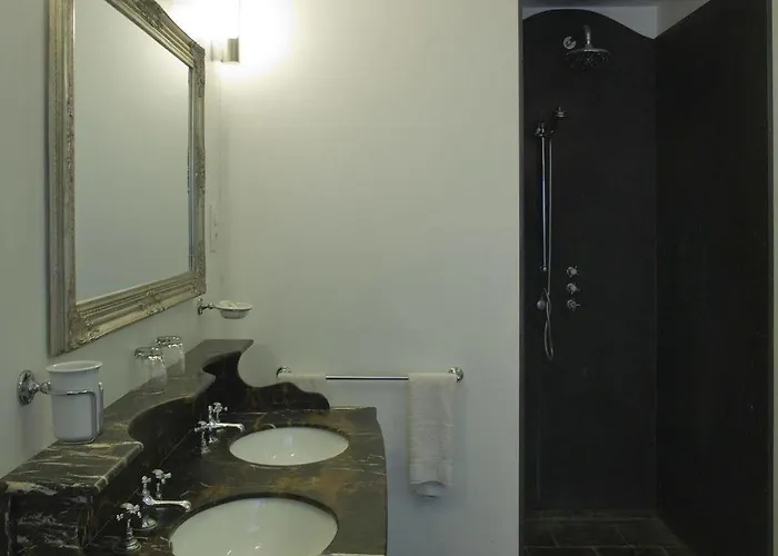 Le 3* Beaune (Cote d'Or)