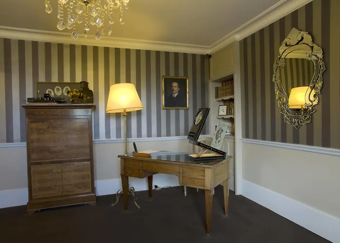 Le Hotel Beaune (Cote d'Or)